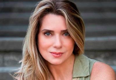 Letícia Spiller reflete sobre beleza e envelhecimento: "Não preciso me encaixar"