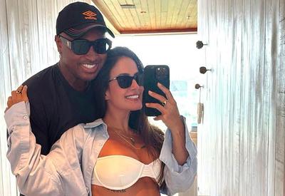 Carol Peixinho revela que engravidou de maneira natural: "Sétimo mês tentando"