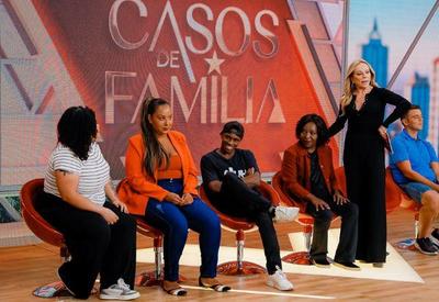 Cantor Jeffinho, ex-Exaltasamba, movimenta semana de polêmicas no "Casos de Família"