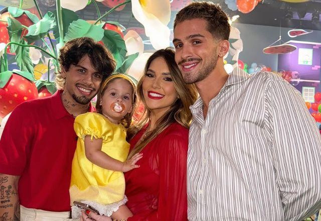 João Guilherme, Zé Felipe, Virginia Fonseca e filha em foto