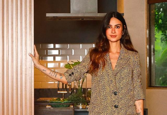 Thaila Ayala na casa