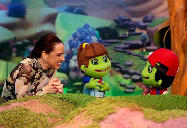 Silvinha comemora o dia da independência do Brasil no Sábado Animado