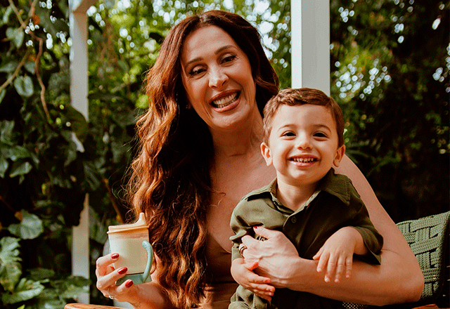 Claudia Raia e filho caçula